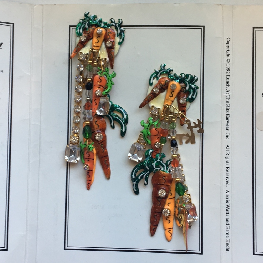 1992 Lunch at the Ritz “14 Carrots” Earrings Used